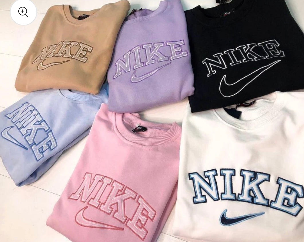 Nike vintage sweatshirt