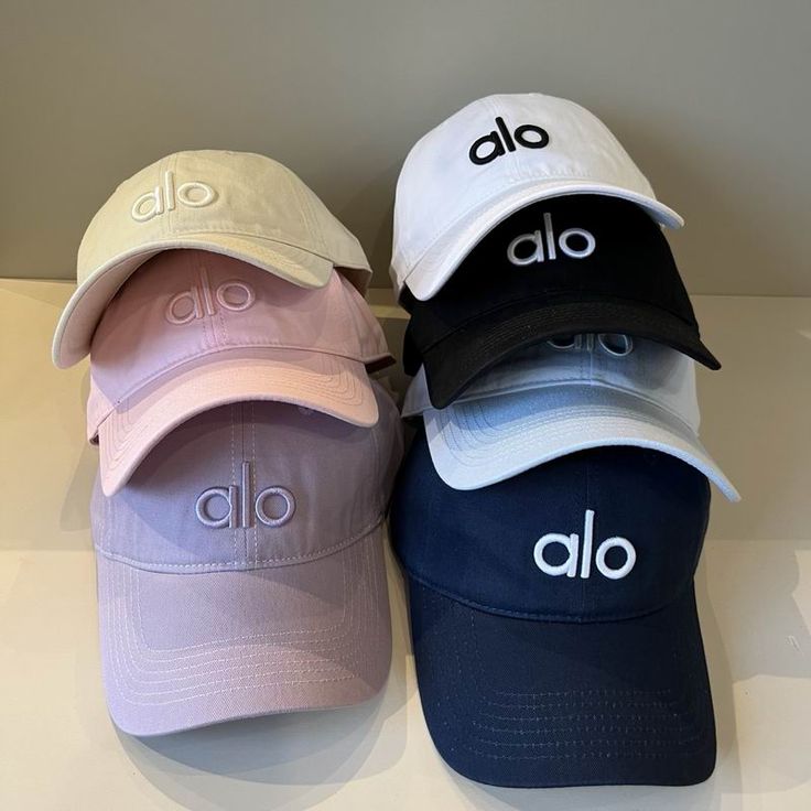 Alo yoga cap