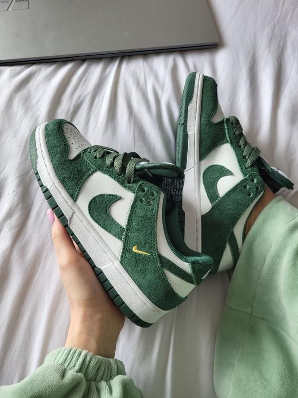 Nike Airforce 1s