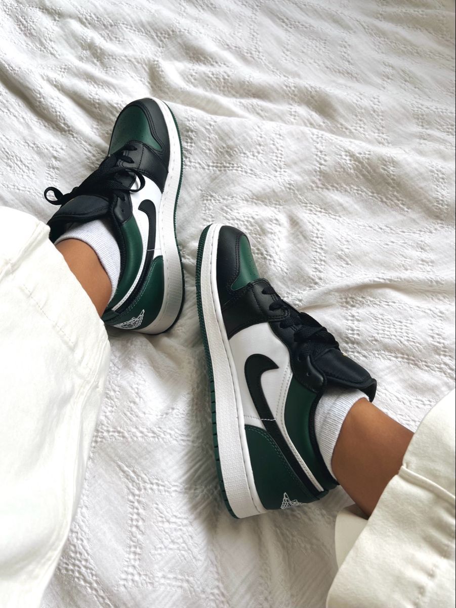 Nike Airforce 1s