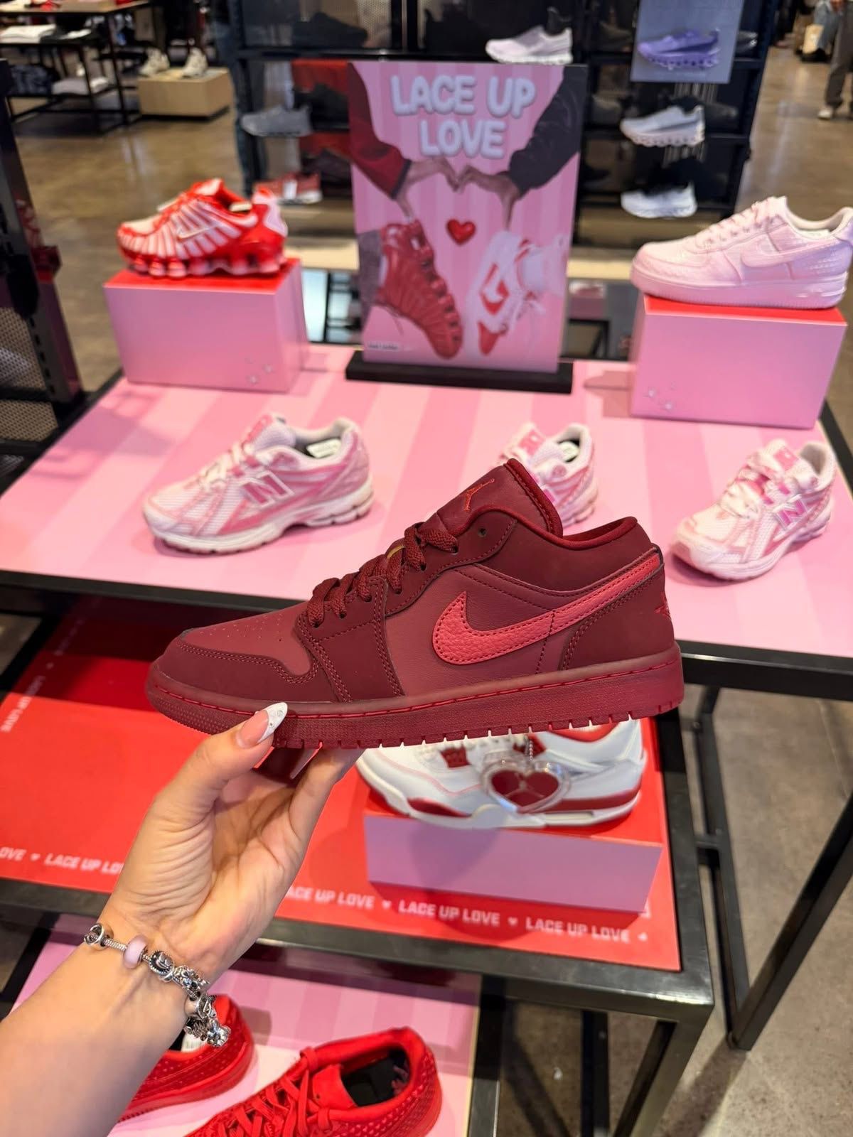 Nike Airforce 1s